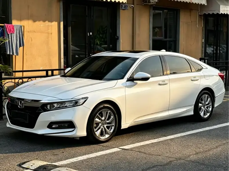Honda Accord, 2020 — фото 1