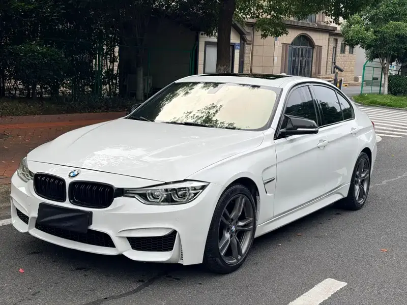 BMW 3 Series, 2019
