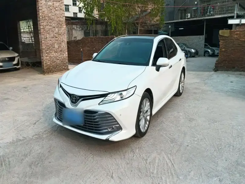 Toyota Camry, 2020