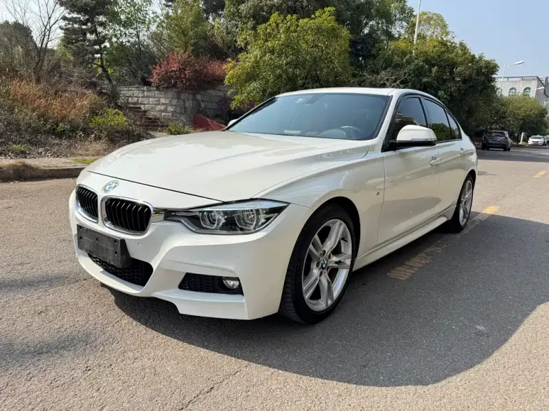 BMW 3 Series, 2019