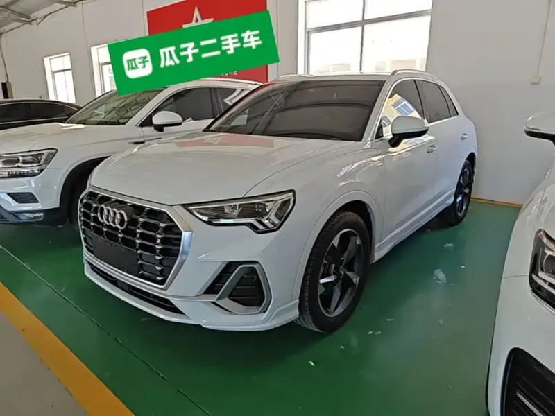 Audi Q3, 2020 — фото 1