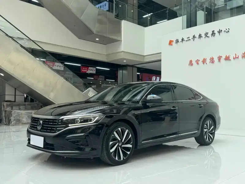 Volkswagen Passat, 2021