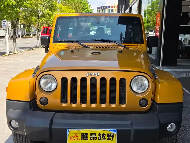 Jeep Wrangler, 2015