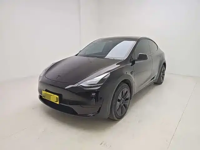 Tesla Model Y, 2023