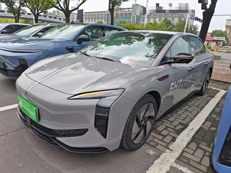 Hongqi EH7, 2025