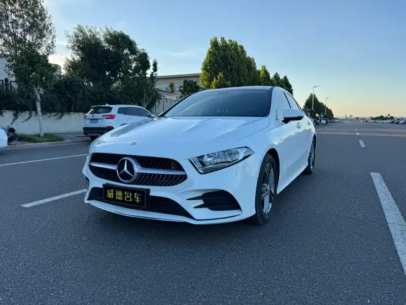 Mercedes-Benz A-Class, 2022 — фото 1