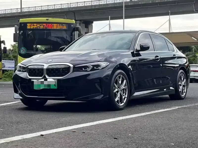 BMW i3, 2023