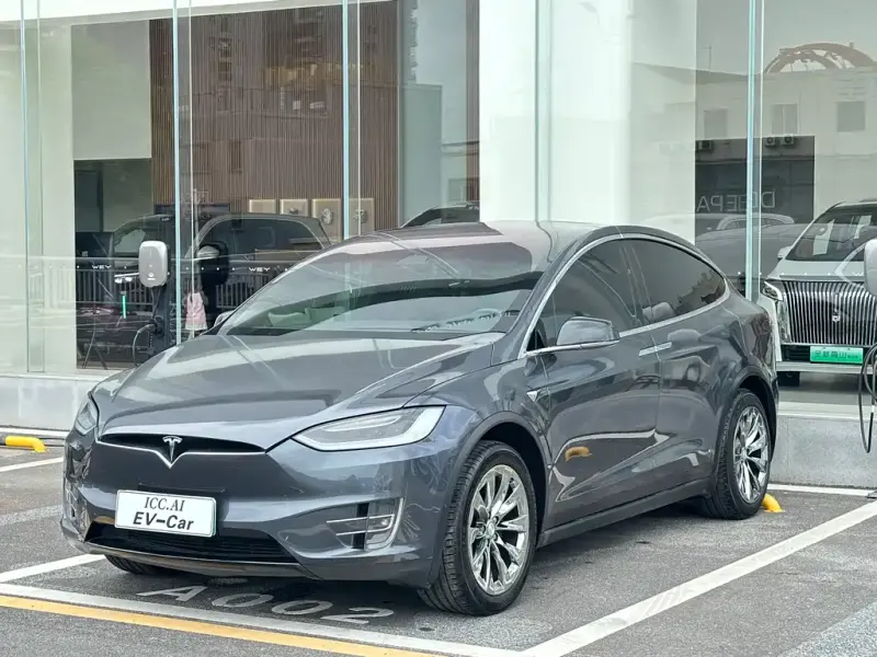 Tesla Model X, 2018