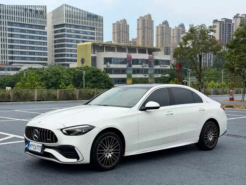 Mercedes-Benz C-Class, 2022