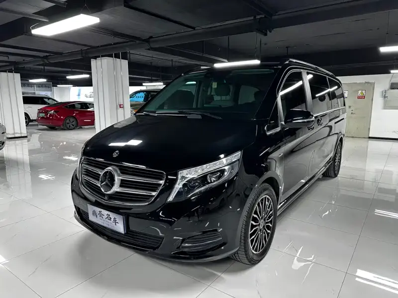 Mercedes-Benz V-Class, 2020 — фото 1