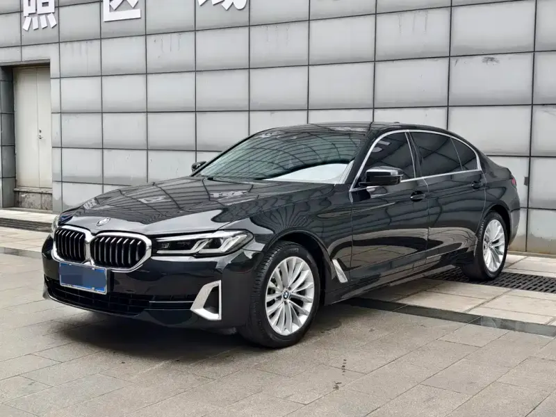 BMW 5 Series, 2022