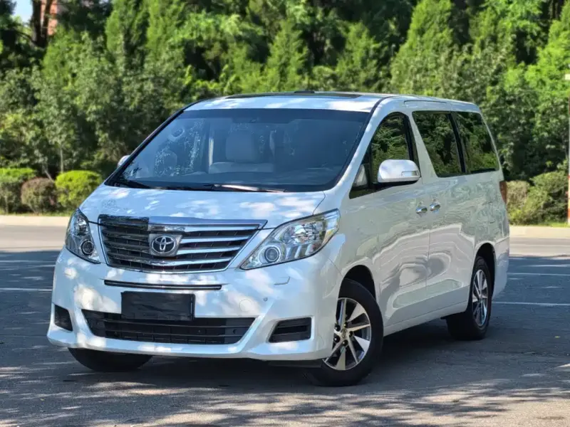 Toyota Alphard, 2016