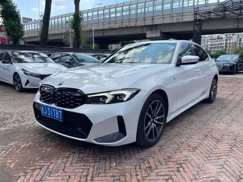 BMW 3 Series, 2023