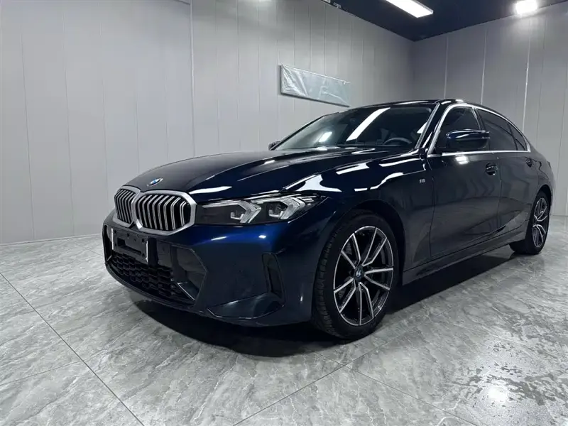 BMW 3 Series, 2023