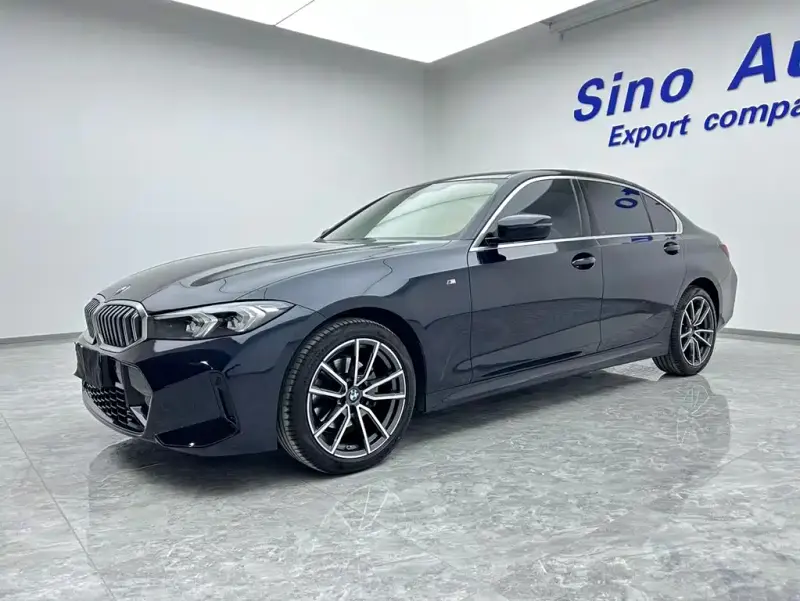 BMW 3 Series, 2023