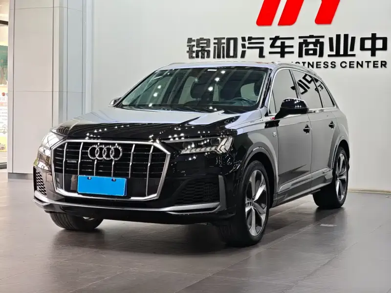 Audi Q7, 2020 — фото 1