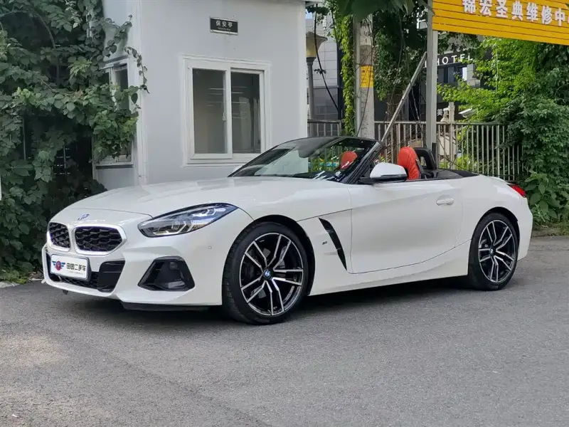 BMW Z4, 2024
