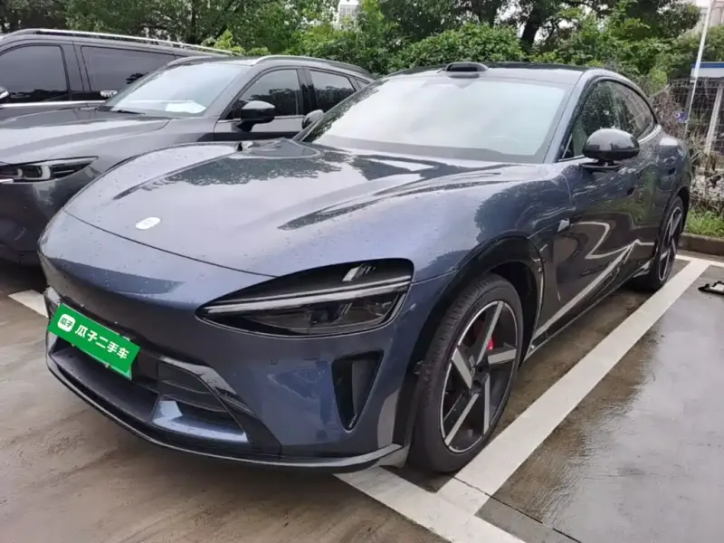 Xiaomi YU7, 2025