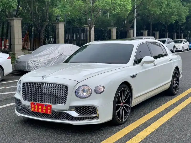 Bentley Flying Spur, 2008
