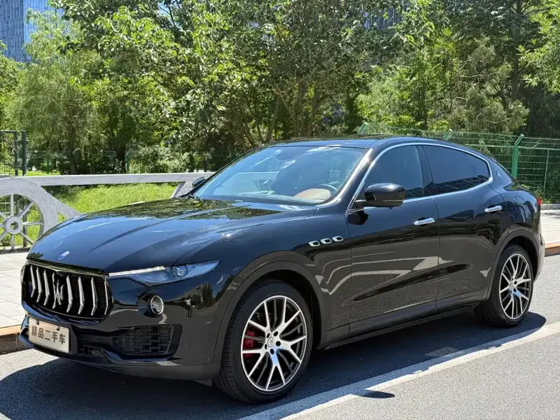 Maserati Levante, 2022