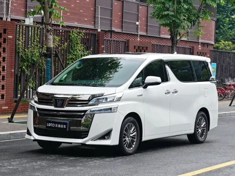 Toyota Vellfire, 2022