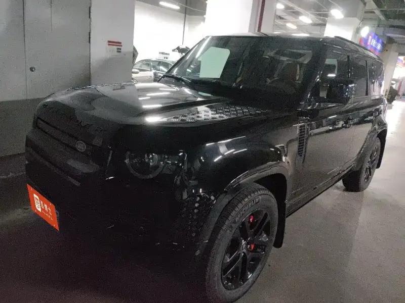 Land Rover Defender, 2024