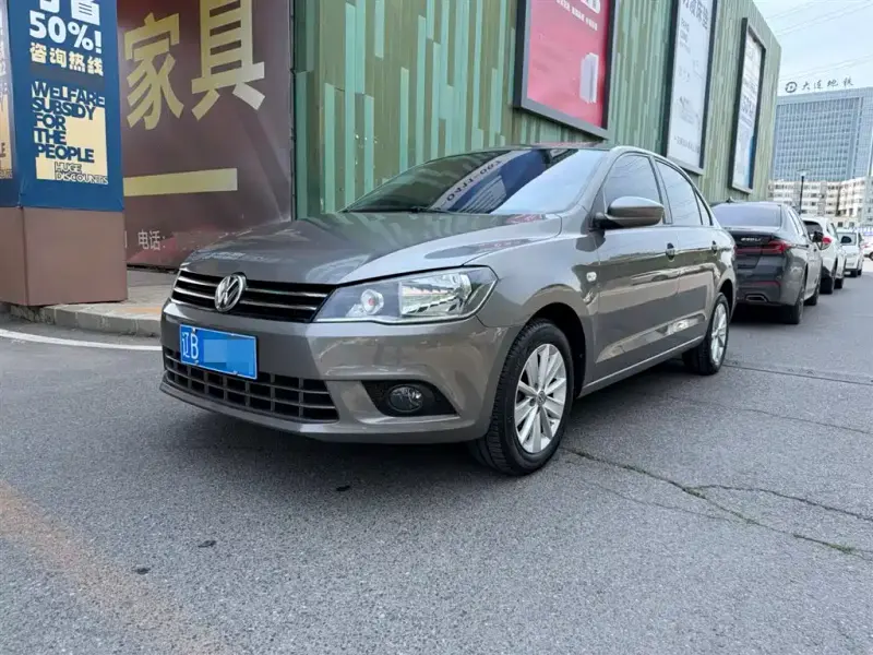 Volkswagen Jetta, 2013