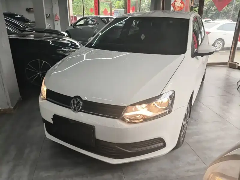 Volkswagen Polo, 2017 — фото 1