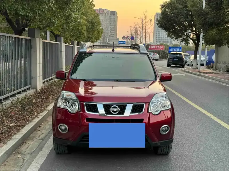 Nissan X-Trail, 2011