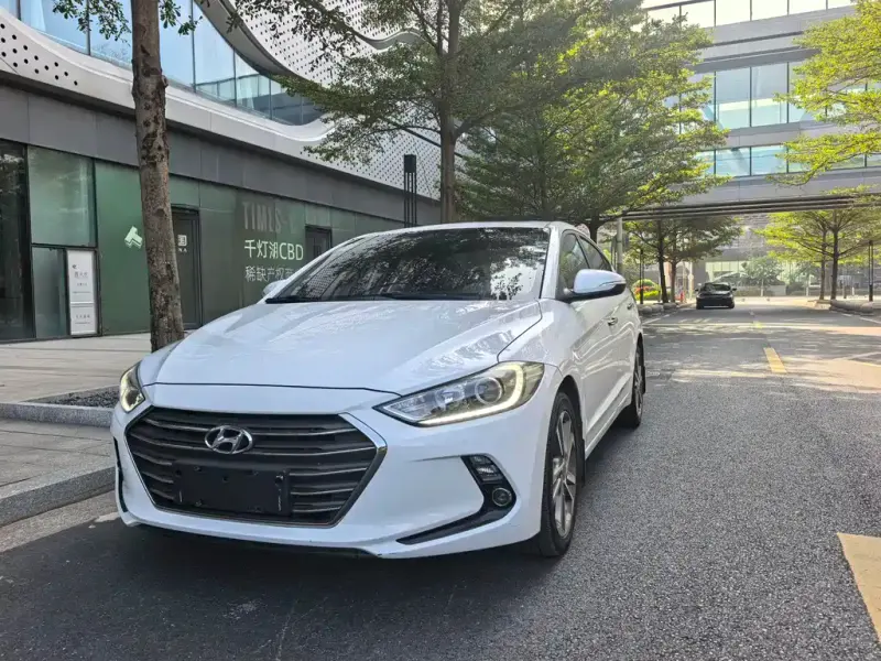 Hyundai Elantra, 2018
