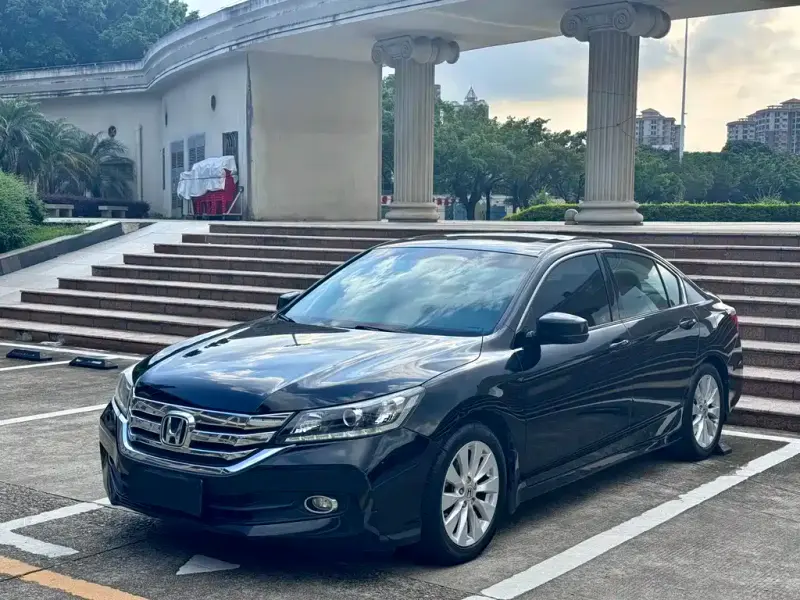 Honda Accord, 2014 — фото 1
