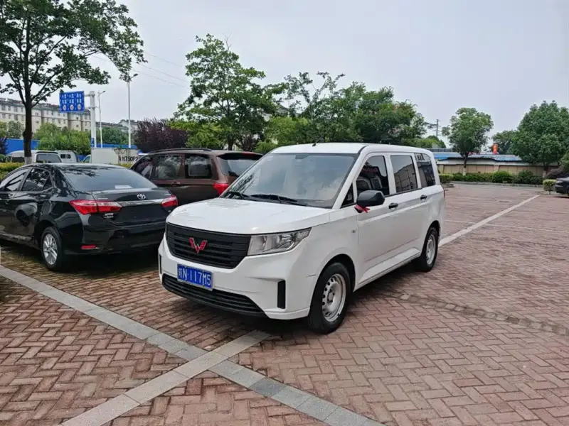 Wuling Hongguang PLUS, 2025