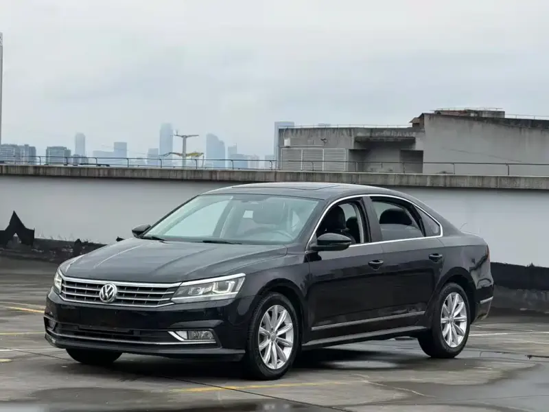 Volkswagen Passat, 2016