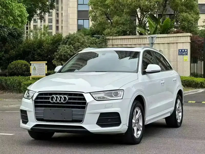 Audi Q3, 2017 — фото 1