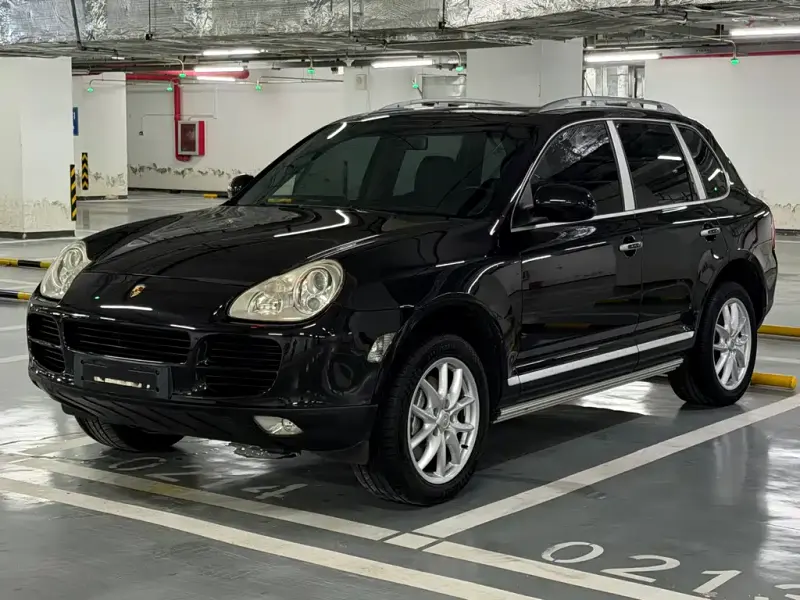 Porsche Cayenne, 2005