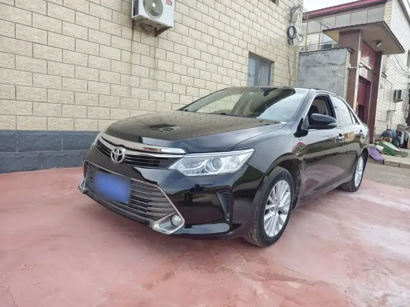 Toyota Camry, 2016