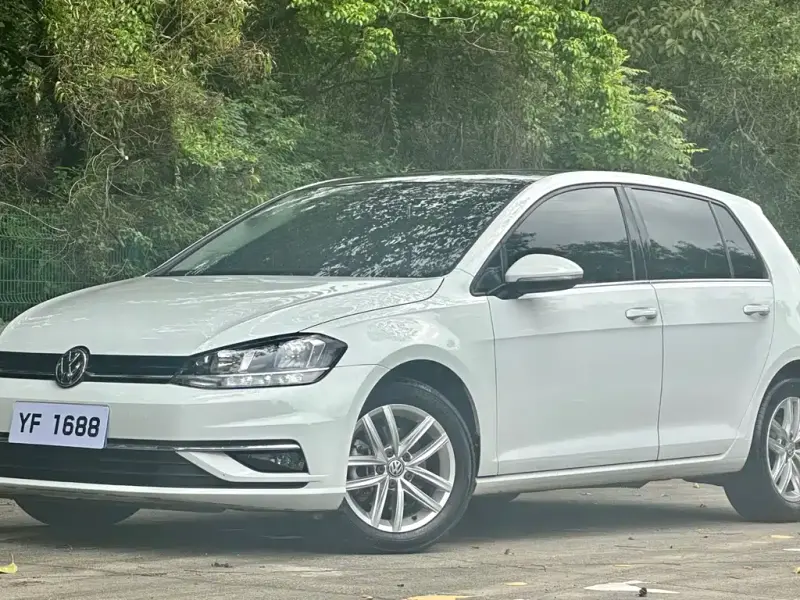 Volkswagen Golf, 2019 — фото 1
