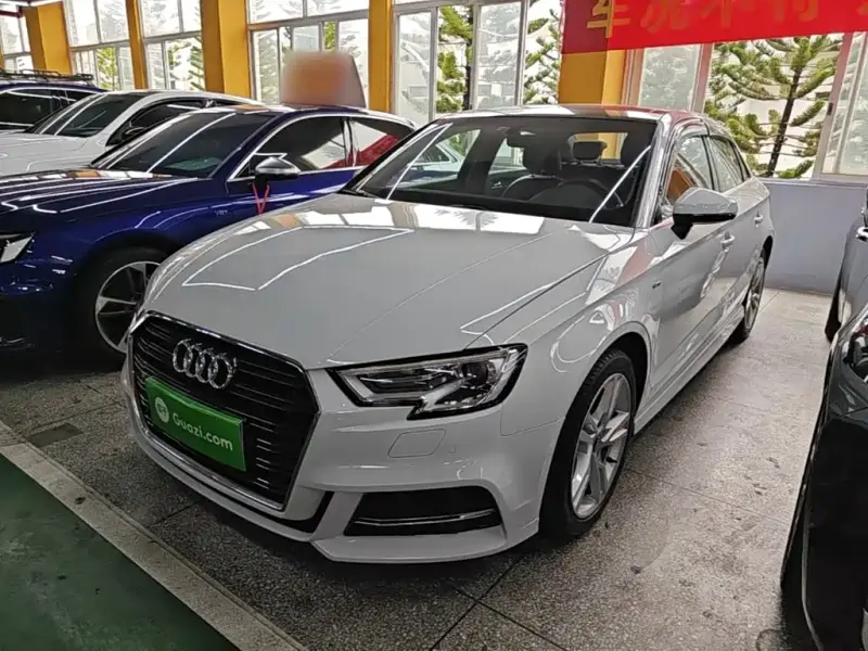 Audi A3, 2018 — фото 1