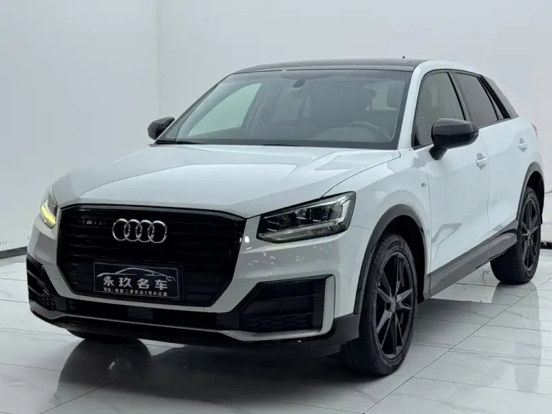 Audi Q2L, 2019