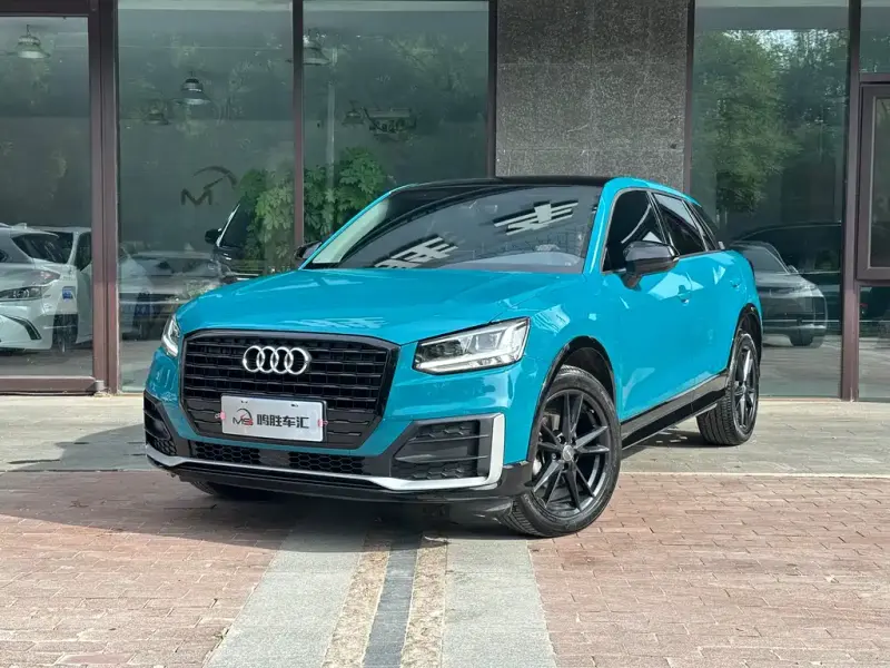 Audi Q2L, 2018