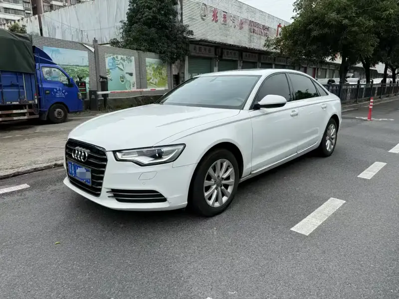 Audi A6L, 2015 — фото 1