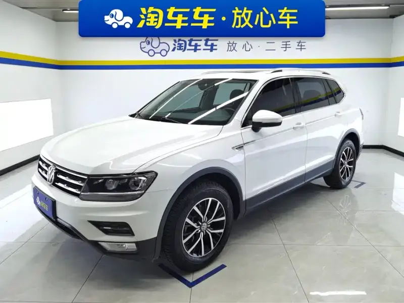 Volkswagen Tiguan L, 2017