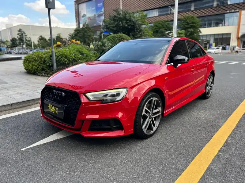Audi A3, 2019 — фото 1