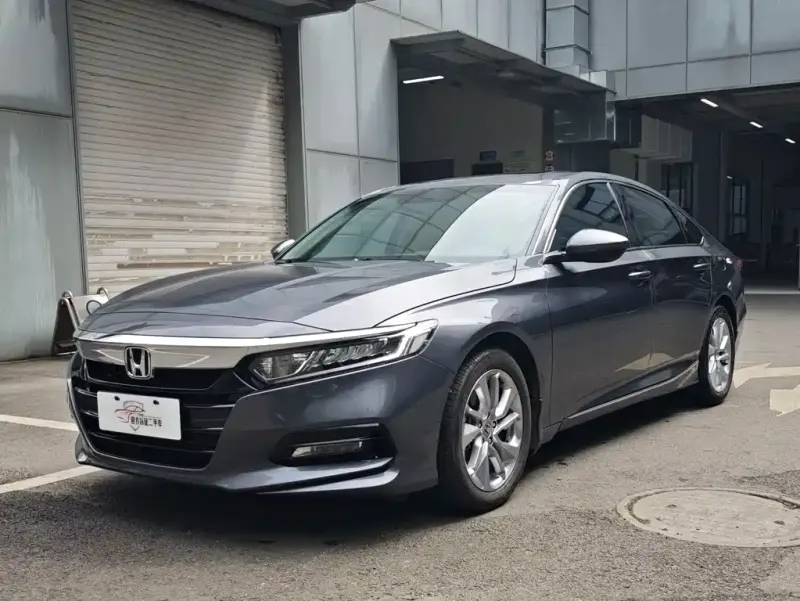 Honda Accord, 2020 — фото 1