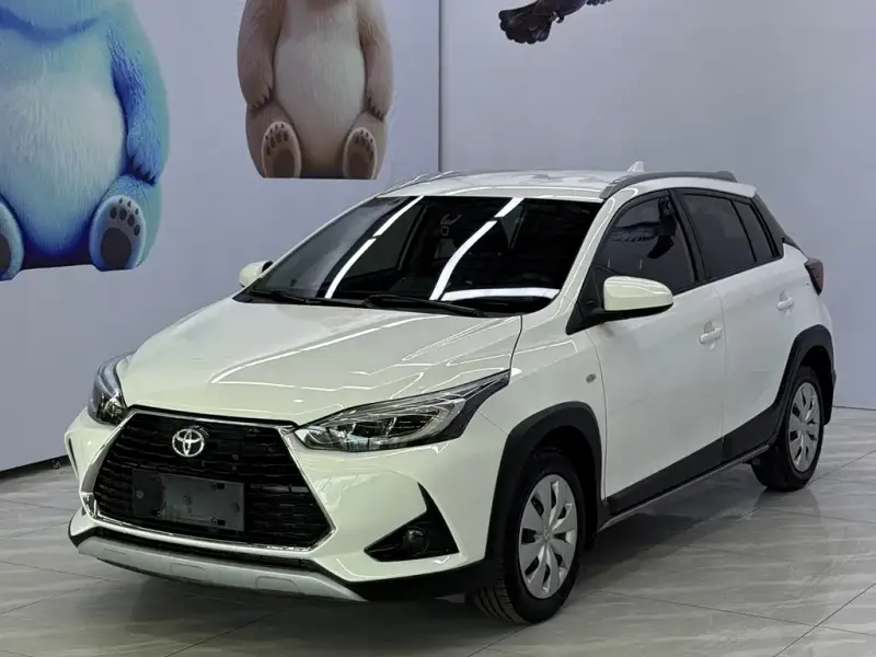 Toyota Yaris L, 2022