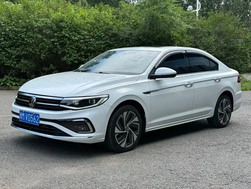 Volkswagen Bora, 2022