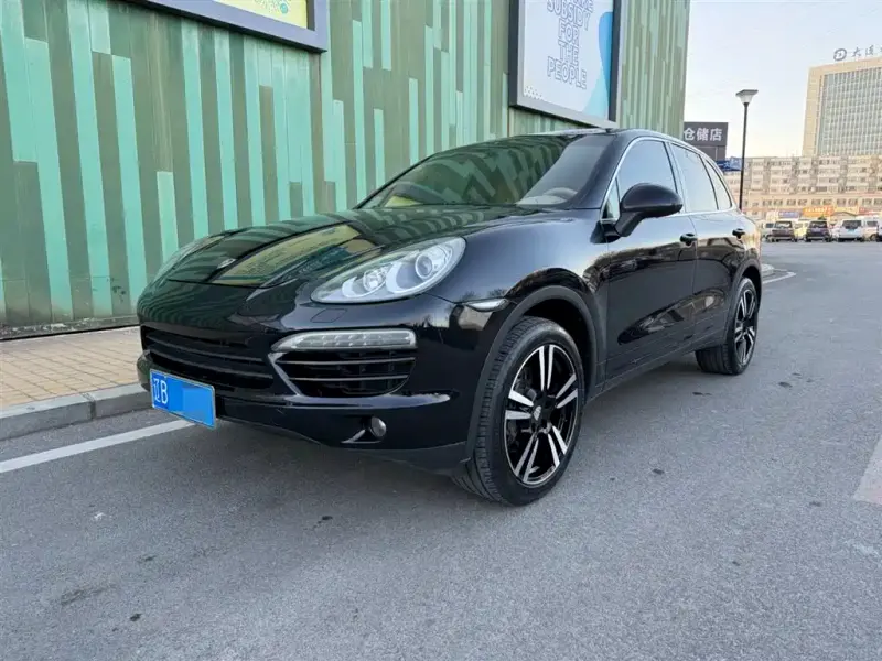 Porsche Cayenne, 2011