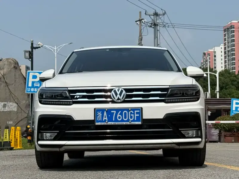 Volkswagen Tiguan L, 2021