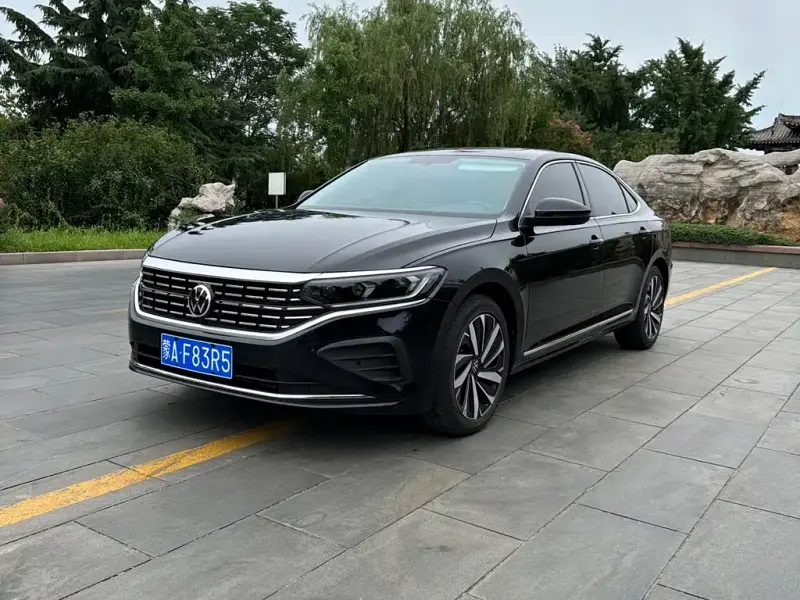 Volkswagen Passat, 2024