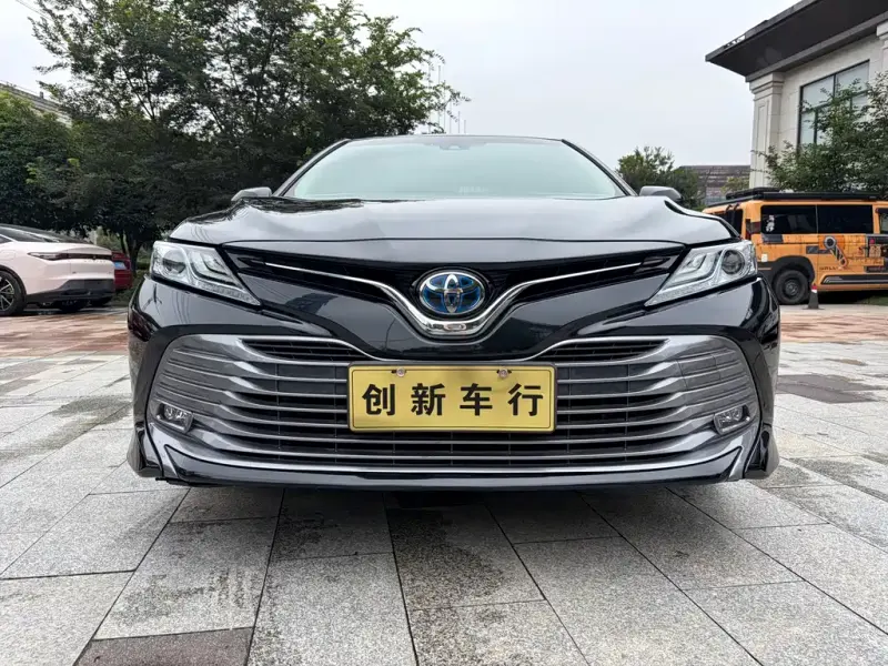 Toyota Camry, 2020